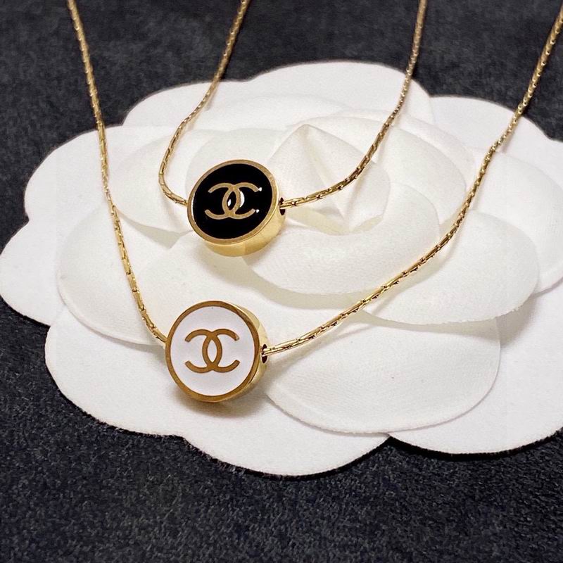 Chanel Necklace 05yxs76